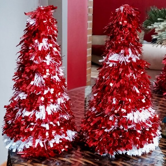 Set of 4 Sparkly Tinsel Tabletop Christmas Trees Decor - Picture 2 of 9